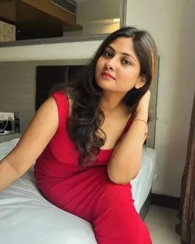 Escort Service In Maunath Bhanjan